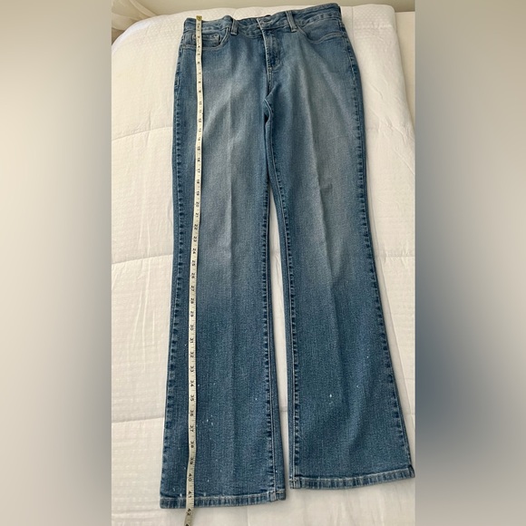 Not your daughters jeans ( NYDJ )…size 10 - Picture 4 of 13